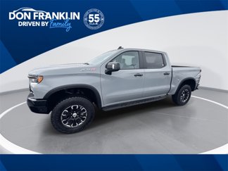 Used 2024 Chevrolet Silverado 1500 ZR2 image 1