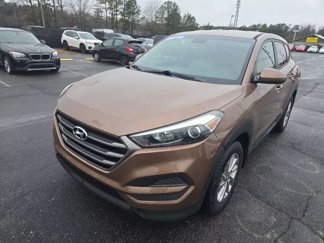 Used 2016 Hyundai Tucson SE image 1