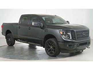 Used 2019 Nissan Titan SL w/ Midnight Edition image 1