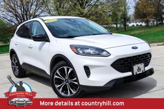 Used 2022 Ford Escape SE w/ SE Sport Appearance Package image 1