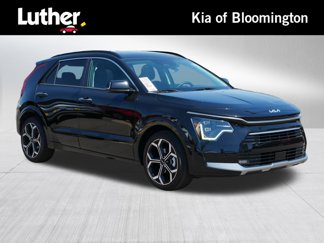 Certified 2024 Kia Niro SX Touring image 1