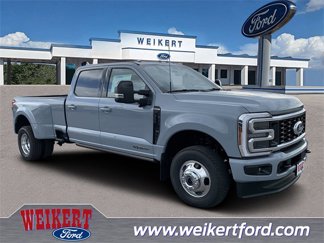 New 2025 Ford F350 Platinum image 1
