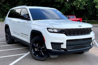 Certified 2023 Jeep Grand Cherokee L Laredo image 1