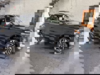 New 2025 Audi Q5 Premium Plus image 1