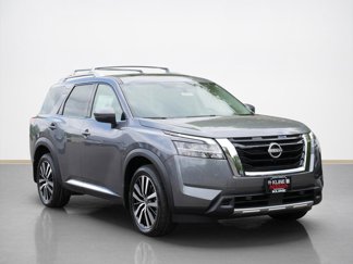 New 2025 Nissan Pathfinder Platinum image 1