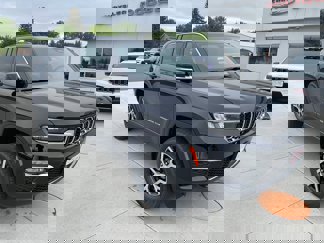 New 2025 Jeep Grand Cherokee Limited image 1