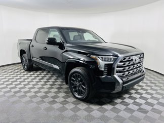 Used 2025 Toyota Tundra Platinum image 1