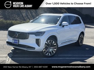 New 2025 Volvo XC90 T8 Plus w/ Protection Package Premier image 1