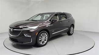 Used 2024 Buick Enclave Avenir w/ Avenir Technology Package image 1