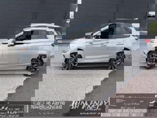 Used 2018 Hyundai Elantra GT Sport image 1