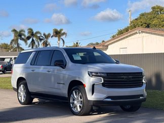 Used 2022 Chevrolet Suburban RST w/ Sport Performance Package image 1