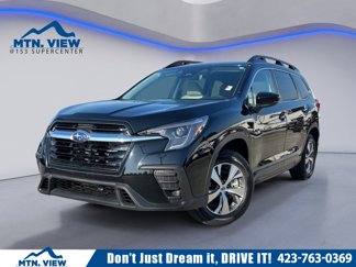 Used 2024 Subaru Ascent Premium w/ Convenience Package image 1