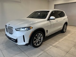 Used 2025 BMW X5 xDrive40i w/ Climate Comfort Package image 1
