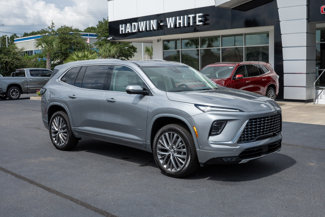 New 2026 Buick Enclave Avenir image 1