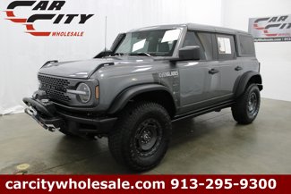 Used 2023 Ford Bronco Everglades image 1