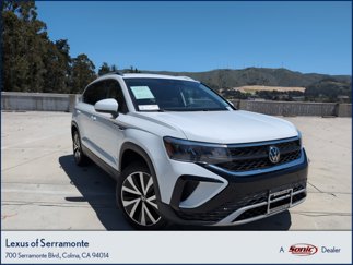 Used 2024 Volkswagen Taos SE image 1