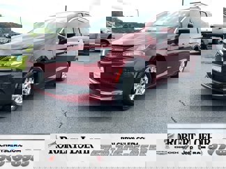 Used 2021 Chrysler Voyager Lxi image 1