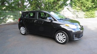 Used 2012 Scion xD image 1