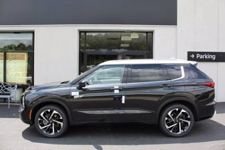 New 2025 Mitsubishi Outlander SEL image 1