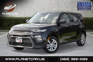 Used 2022 Kia Soul LX image 1