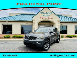 Used 2020 Jeep Grand Cherokee Laredo w/ Laredo X Package image 1