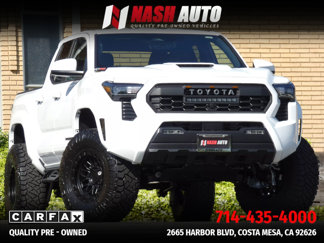 Used 2025 Toyota Tacoma TRD Sport image 1