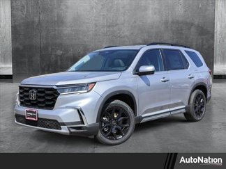 New 2025 Honda Pilot Touring image 1