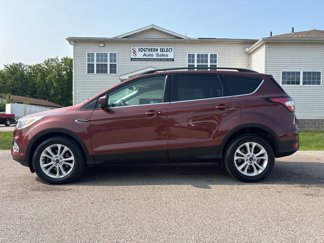 Used 2018 Ford Escape SE image 1