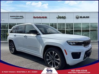 Certified 2025 Jeep Grand Cherokee Overland w/ Luxury Tech Group IV image 1