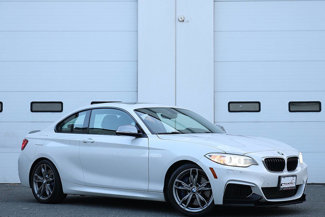 Used 2015 BMW M235i Coupe image 1