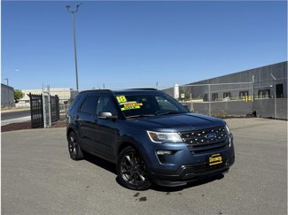 Used 2018 Ford Explorer XLT w/ Equipment Group 202A image 1