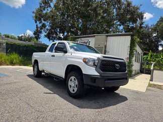 Used 2018 Toyota Tundra SR5 image 1
