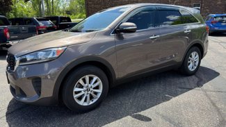 Used 2019 Kia Sorento LX image 1