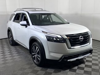 New 2025 Nissan Pathfinder Platinum image 1