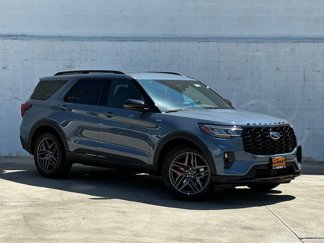 New 2025 Ford Explorer ST-Line w/ Premium Package 360° Tour