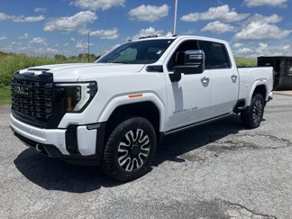 New 2025 GMC Sierra 2500 Denali Ultimate image 1