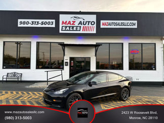 Used 2021 Tesla Model 3 Standard Range Plus image 1