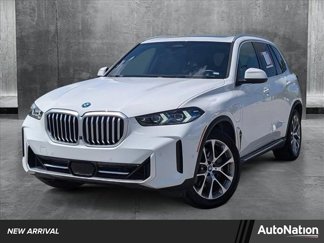 Used 2024 BMW X5 xDrive50e image 1