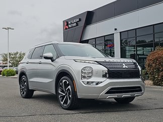 New 2025 Mitsubishi Outlander 4WD Plug-In Hybrid image 1