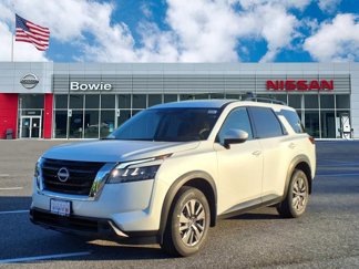 New 2025 Nissan Pathfinder SV image 1