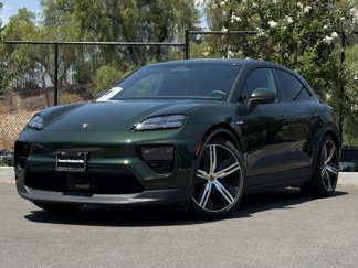 Used 2025 Porsche Macan Electric image 1