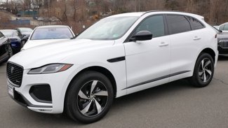 Used 2024 Jaguar F-PACE R-Dynamic S image 1
