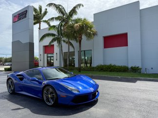 Used 2019 Ferrari 488 GTB image 1