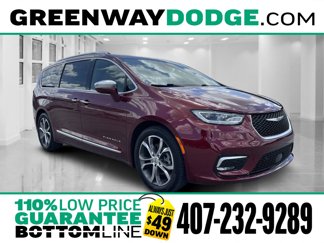 Used 2022 Chrysler Pacifica Pinnacle image 1