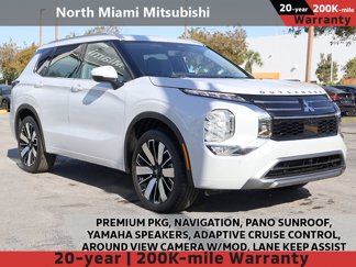 New 2025 Mitsubishi Outlander SEL image 1