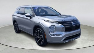 Used 2022 Mitsubishi Outlander SEL image 1
