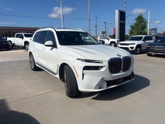 Used 2024 BMW X7 xDrive40i image 1
