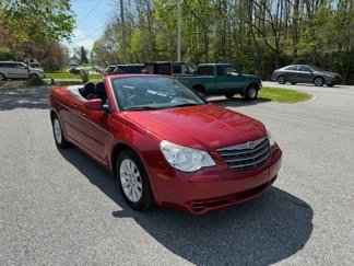 Used 2010 Chrysler Sebring Touring image 1