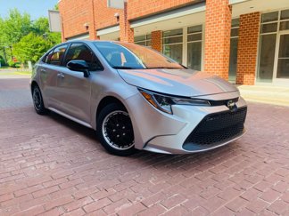 Used 2021 Toyota Corolla LE w/ Carpet Mat Package (TMS) image 1