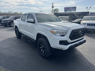Used 2022 Toyota Tacoma SR5 image 1